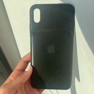Apple charging case